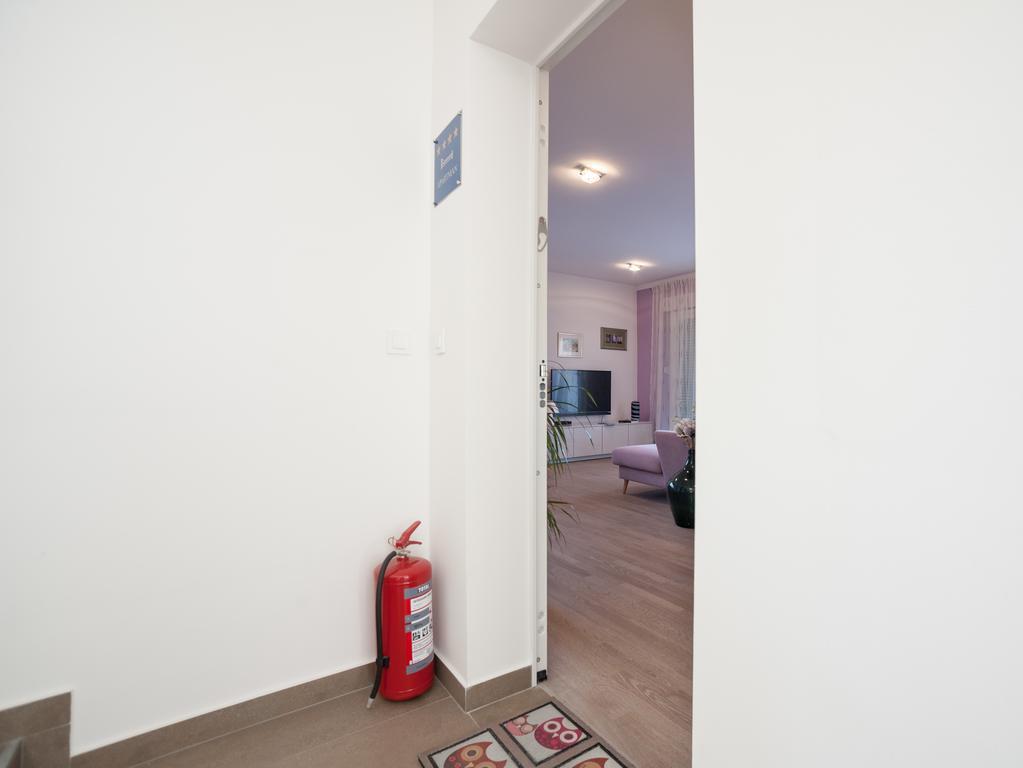 Apartment Tajana Residence ซาดาร์ ภายนอก รูปภาพ
